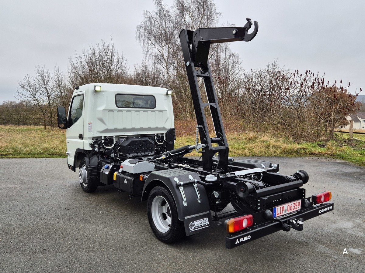FUSO 3C15 Duonic Aut.City Abrollkipper AHK 3.5T - Haakarmsysteem vrachtwagen: afbeelding 2 FUSO 3C15 Duonic Aut.City Abrollkipper AHK 3.5T - Haakarmsysteem vrachtwagen: afbeelding 2