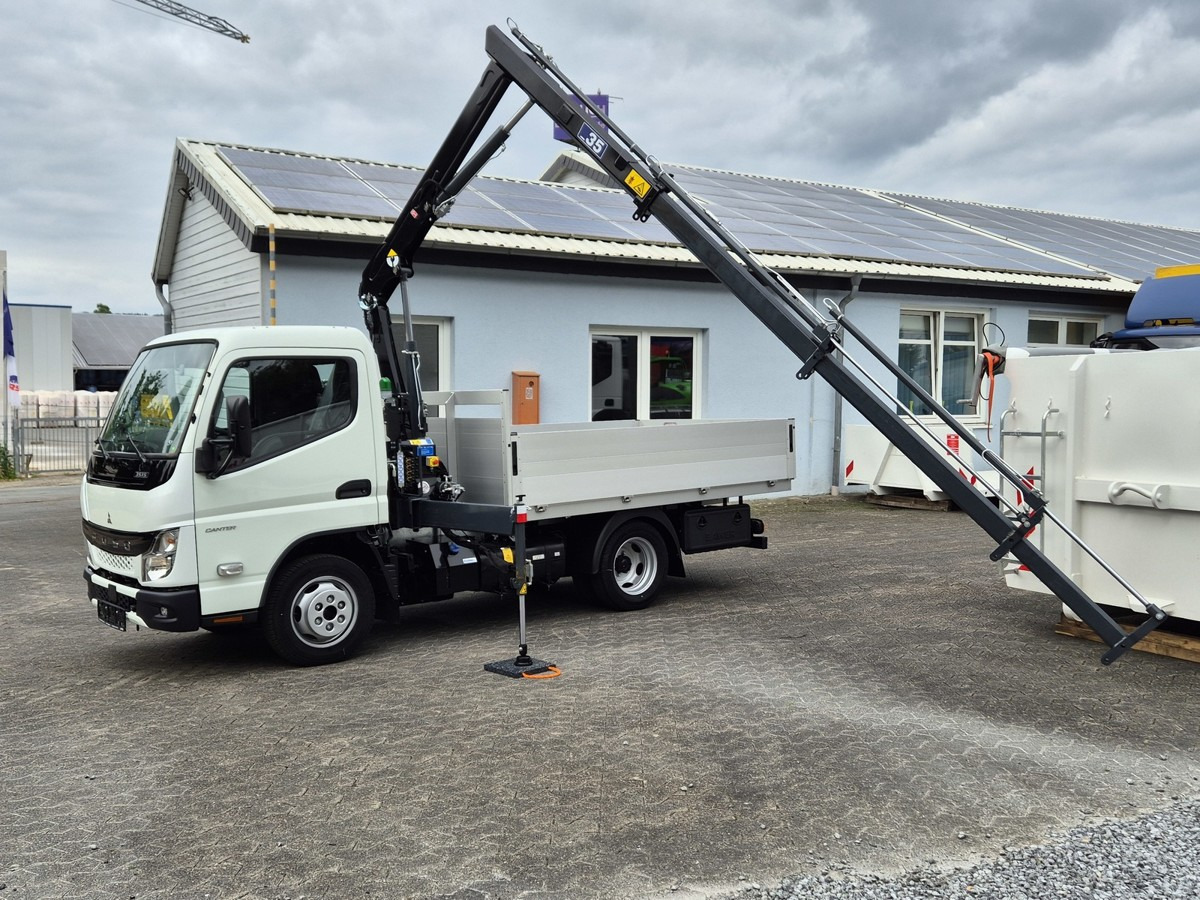 FUSO 3S15 Alu Pritsche 2.80m Ladekran - Bestelwagen met open laadbak: afbeelding 1 FUSO 3S15 Alu Pritsche 2.80m Ladekran - Bestelwagen met open laadbak: afbeelding 1