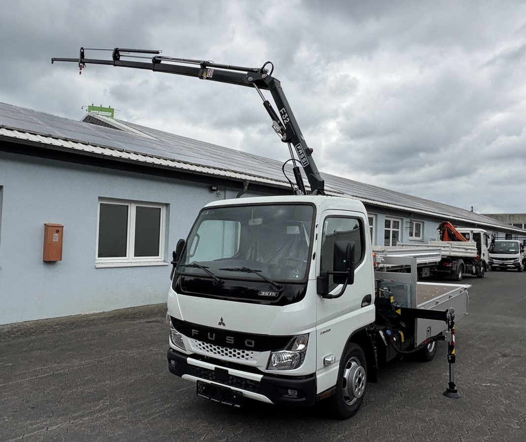 FUSO 3S15 Alu Pritsche 2.80m Ladekran Funk! sofort ve - Kraanwagen: afbeelding 1 FUSO 3S15 Alu Pritsche 2.80m Ladekran Funk! sofort ve - Kraanwagen: afbeelding 1