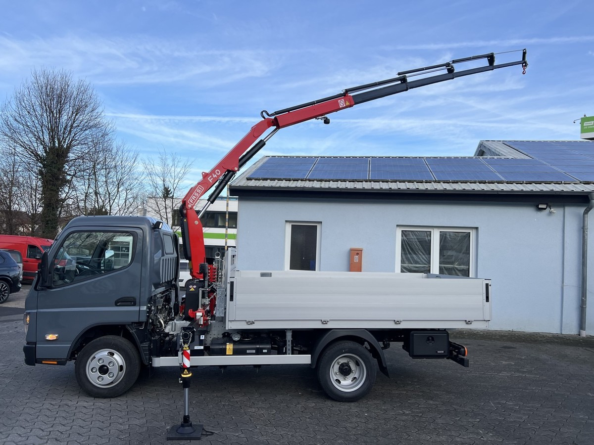 FUSO 6S15 Pritsche 3.0m Kran 4xhydr. Funk! - Bestelwagen met open laadbak: afbeelding 1 FUSO 6S15 Pritsche 3.0m Kran 4xhydr. Funk! - Bestelwagen met open laadbak: afbeelding 1