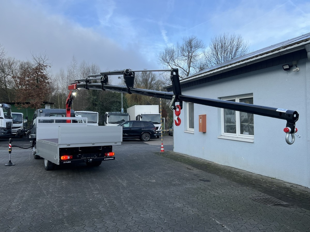 FUSO 6S15 Pritsche 3.0m Kran 4xhydr. Funk! - Bestelwagen met open laadbak: afbeelding 4 FUSO 6S15 Pritsche 3.0m Kran 4xhydr. Funk! - Bestelwagen met open laadbak: afbeelding 4