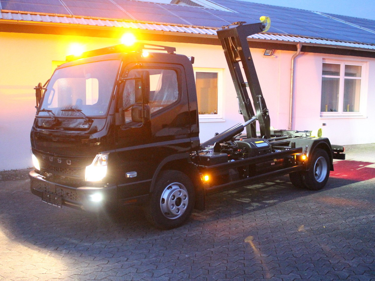 FUSO Canter FUSO 9C18 City Abrollkipper Hooklift Bla - Haakarmsysteem vrachtwagen, Kraanwagen: afbeelding 1 FUSO Canter FUSO 9C18 City Abrollkipper Hooklift Bla - Haakarmsysteem vrachtwagen, Kraanwagen: afbeelding 1