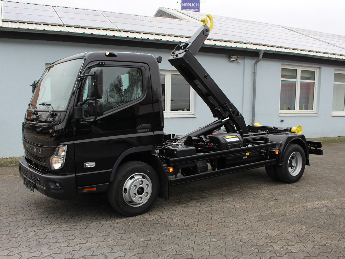 FUSO Canter FUSO 9C18 Duonic City Abrollkipper Black - Haakarmsysteem vrachtwagen, Kraanwagen: afbeelding 1 FUSO Canter FUSO 9C18 Duonic City Abrollkipper Black - Haakarmsysteem vrachtwagen, Kraanwagen: afbeelding 1