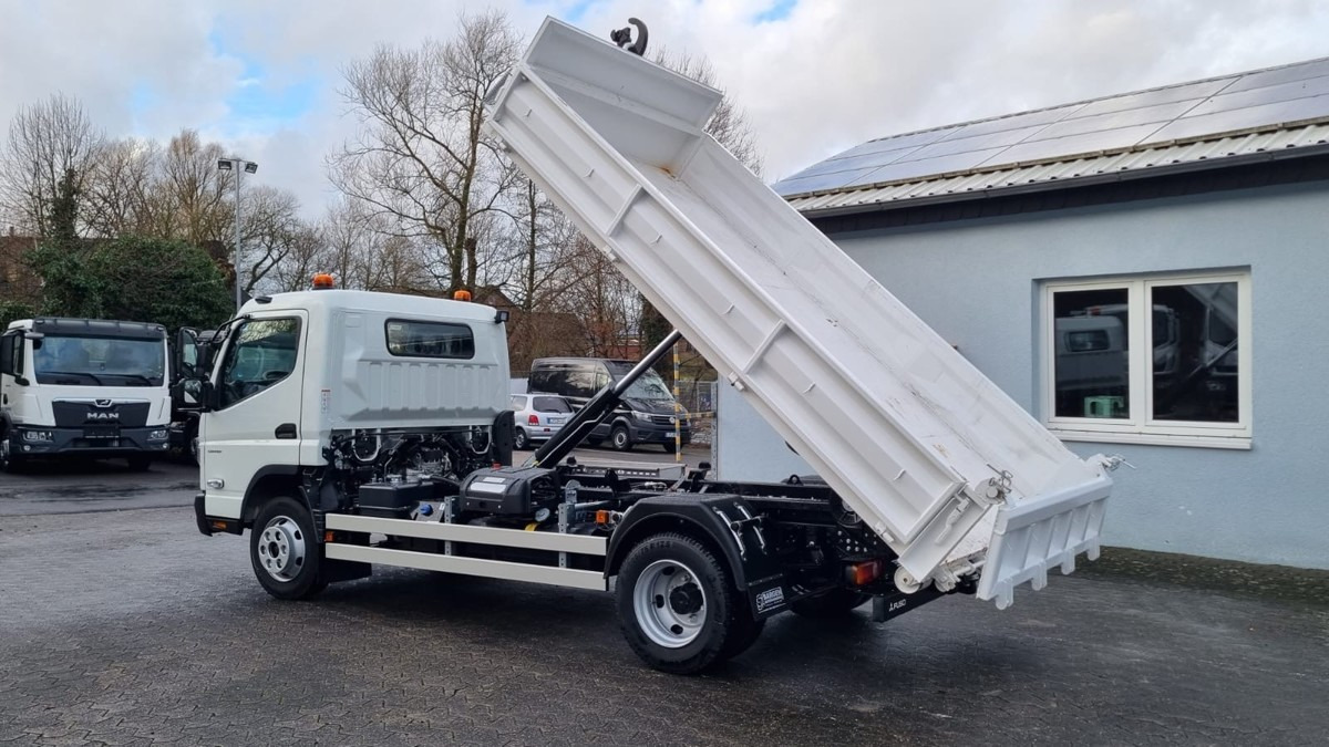 FUSO FUSO 9C18 Duonic City Abrollkipper AHK - Haakarmsysteem vrachtwagen: afbeelding 3 FUSO FUSO 9C18 Duonic City Abrollkipper AHK - Haakarmsysteem vrachtwagen: afbeelding 3