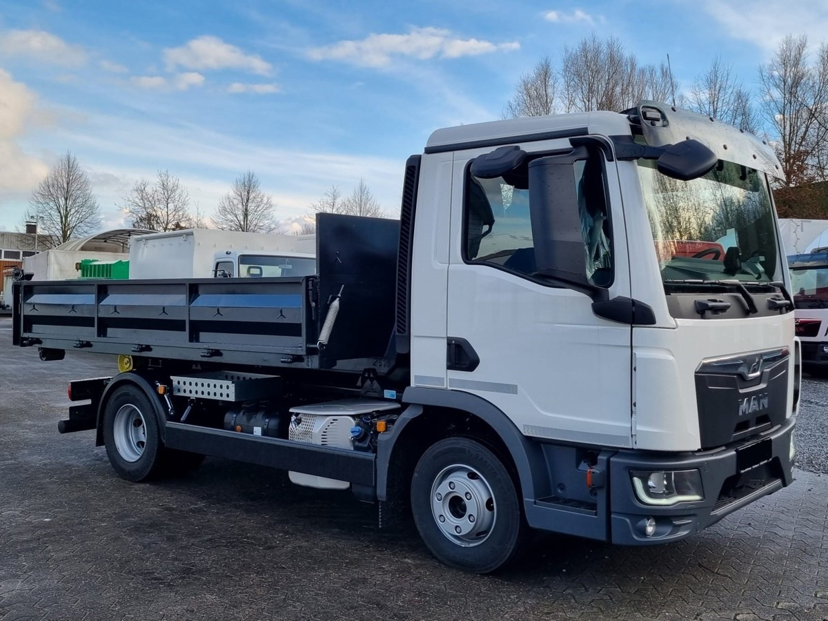MAN TGL 8.220 BL City Abollkipper 6t Powermatic AHK2 - Haakarmsysteem vrachtwagen: afbeelding 3 MAN TGL 8.220 BL City Abollkipper 6t Powermatic AHK2 - Haakarmsysteem vrachtwagen: afbeelding 3