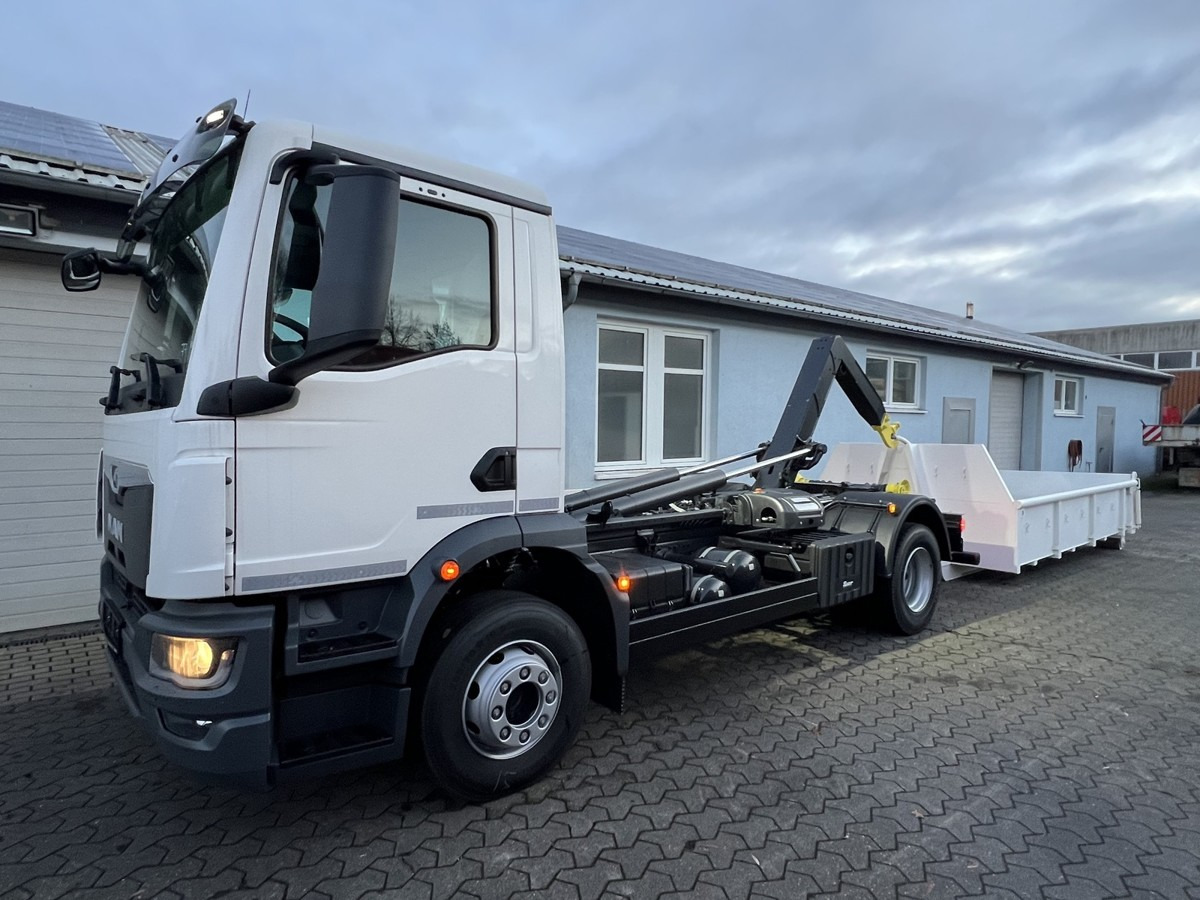 MAN TGM 15.290 BL Abrollkipper PowerMatic Standheiz. - Haakarmsysteem vrachtwagen: afbeelding 5 MAN TGM 15.290 BL Abrollkipper PowerMatic Standheiz. - Haakarmsysteem vrachtwagen: afbeelding 5