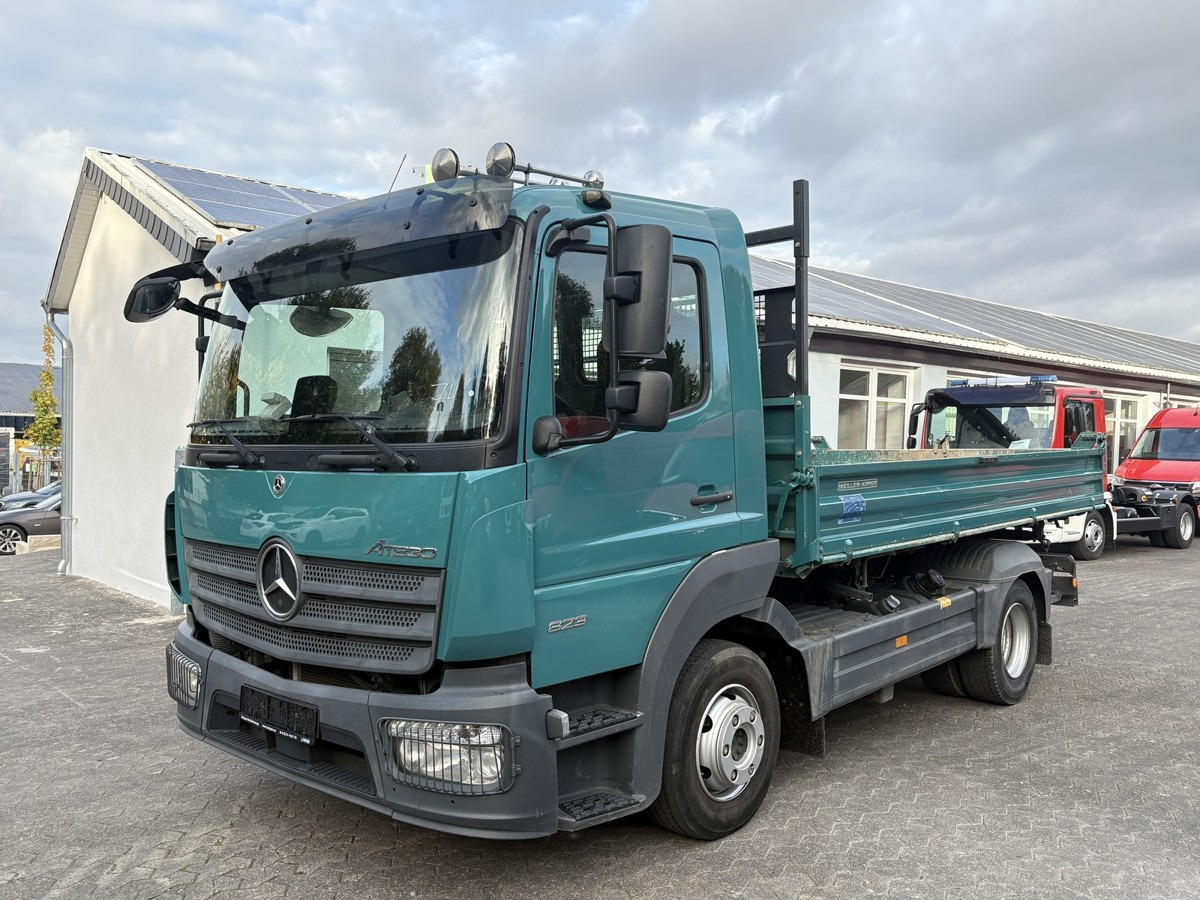 MERCEDES-BENZ Atego 823 3-Seiten Kipper Meiller 2 x AHK - Kipper bestelwagen: afbeelding 1 MERCEDES-BENZ Atego 823 3-Seiten Kipper Meiller 2 x AHK - Kipper bestelwagen: afbeelding 1