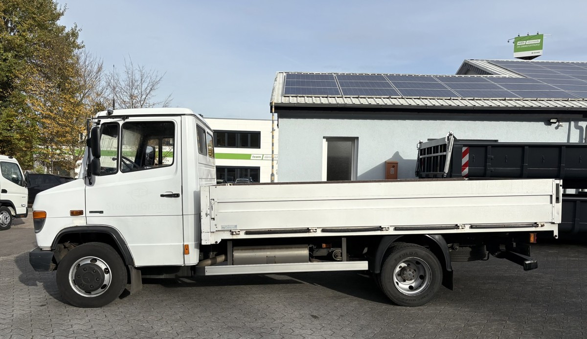 MERCEDES-BENZ Vario 816D Alupritsche 1 Hand - Bestelwagen met open laadbak: afbeelding 3 MERCEDES-BENZ Vario 816D Alupritsche 1 Hand - Bestelwagen met open laadbak: afbeelding 3