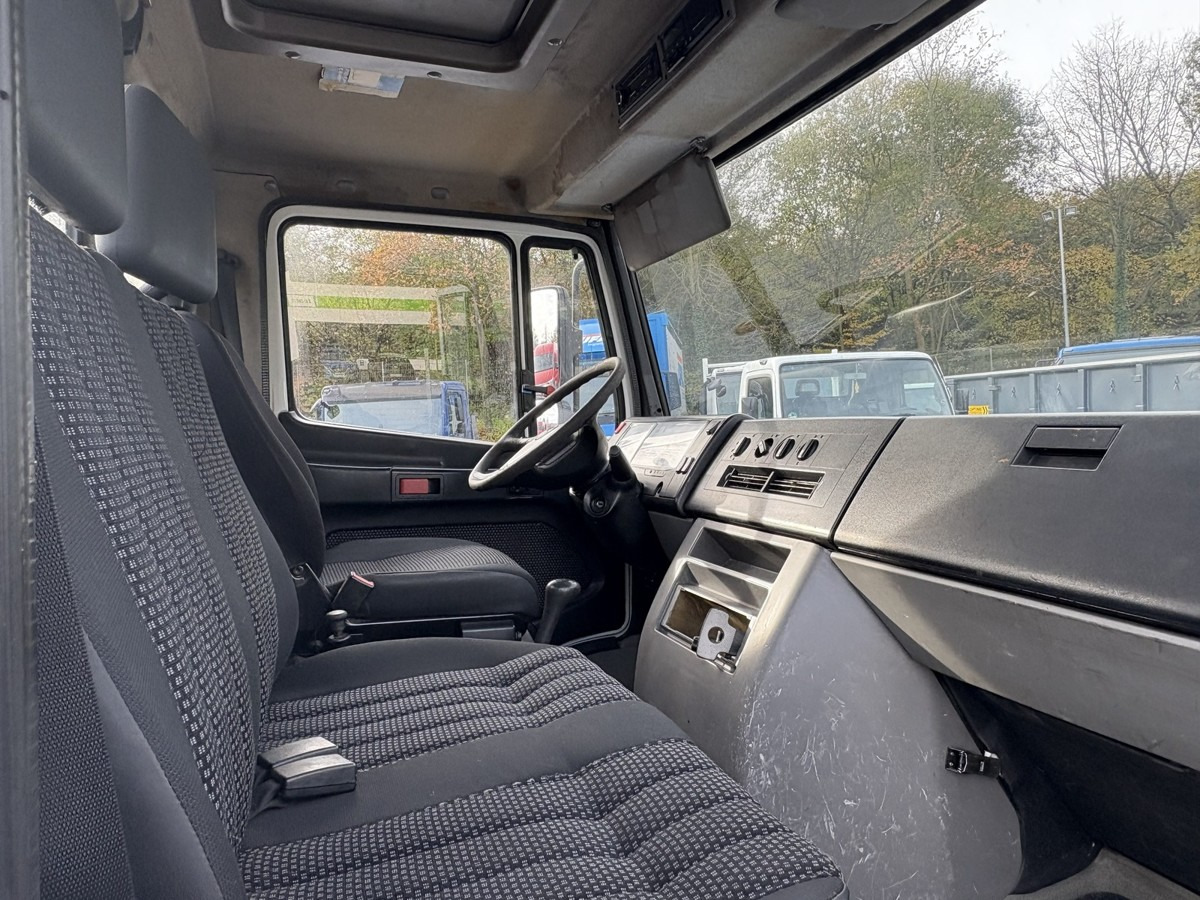 Leasing MERCEDES-BENZ Vario 816D Alupritsche 1 Hand MERCEDES-BENZ Vario 816D Alupritsche 1 Hand: afbeelding 15