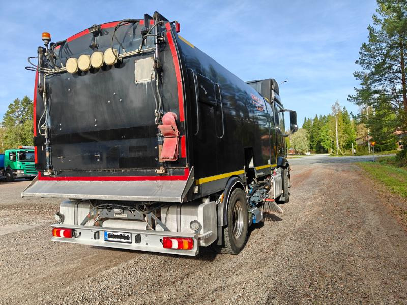 Brock SL280/2 MB Actros 1833 - Veegwagen: afbeelding 3 Brock SL280/2 MB Actros 1833 - Veegwagen: afbeelding 3