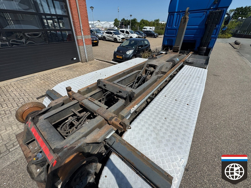 Haakarmsysteem vrachtwagen DAF XF 105.460 8X2/4 - 30t hooklift - CLEAN HOLLAND TRUCK: afbeelding 9