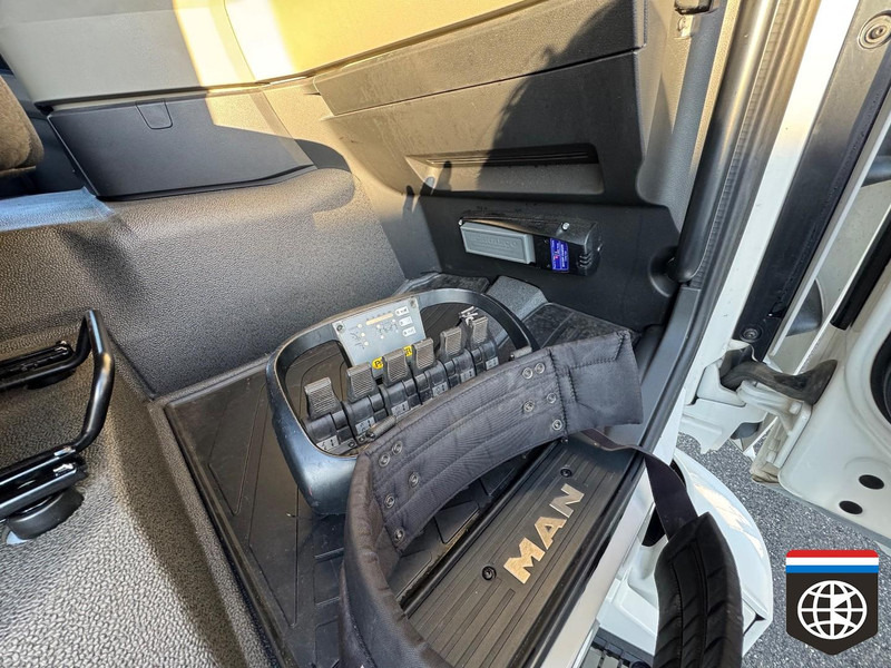 MAN TGX 26 470 PALLFINGER 19 - RETARDER - concoustaat - Kraanwagen: afbeelding 5 MAN TGX 26 470 PALLFINGER 19 - RETARDER - concoustaat - Kraanwagen: afbeelding 5