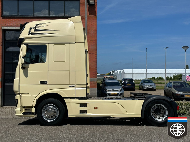 DAF XF 440 FT Super Space / FULL SPOILER / HOLLAND TRUCK - Trekker: afbeelding 3 DAF XF 440 FT Super Space / FULL SPOILER / HOLLAND TRUCK - Trekker: afbeelding 3