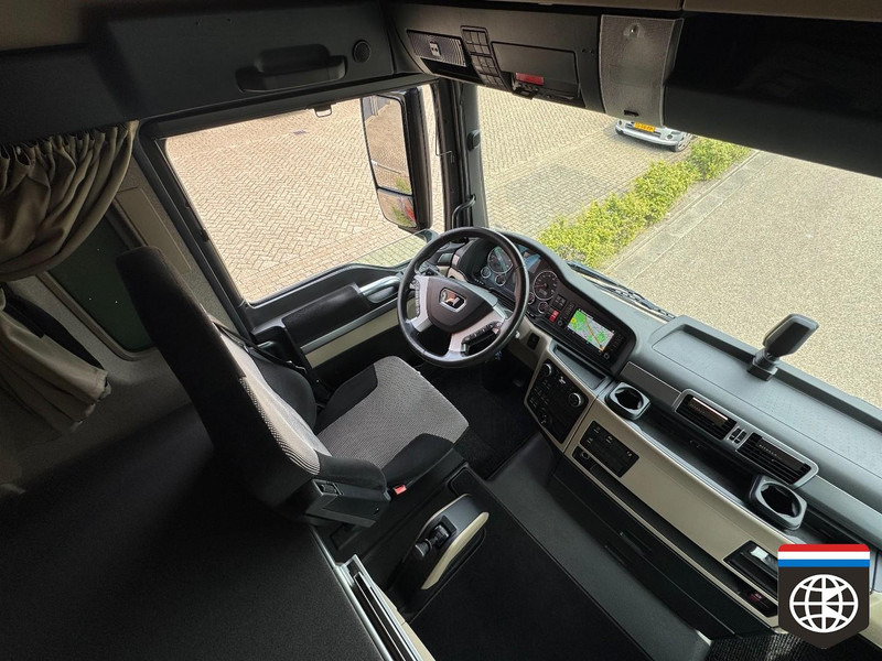 MAN TGX 18 540 XLX - 3900 WB - FULL SPOILER - Trekker: afbeelding 3 MAN TGX 18 540 XLX - 3900 WB - FULL SPOILER - Trekker: afbeelding 3
