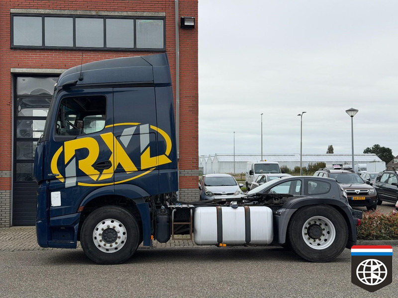 Mercedes-Benz ACTROS 1848 RETARDER / MP5 / PTO / ALU WHEELS / MIRROR CAMS - Trekker: afbeelding 2 Mercedes-Benz ACTROS 1848 RETARDER / MP5 / PTO / ALU WHEELS / MIRROR CAMS - Trekker: afbeelding 2