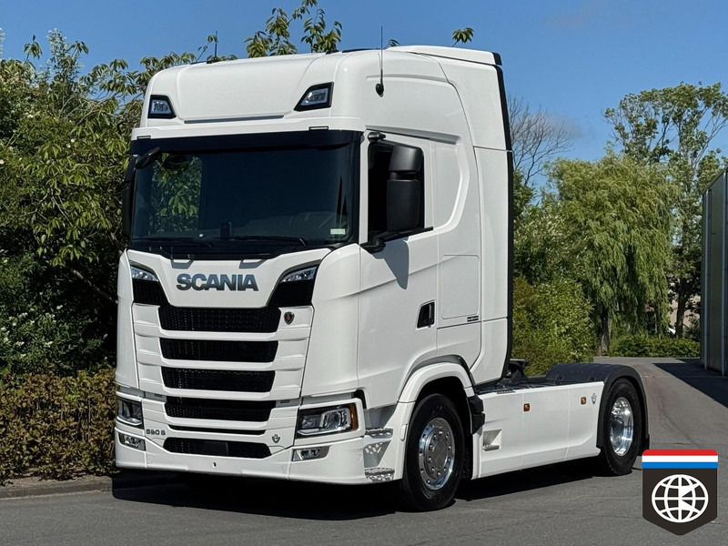 Scania 590 S DOUBLE PTO - FULL SPOILER - NEW - Trekker: afbeelding 1 Scania 590 S DOUBLE PTO - FULL SPOILER - NEW - Trekker: afbeelding 1