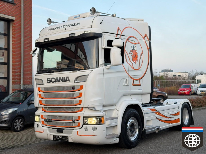 Scania R 580 RETARDER - DOUBLE PTO - NIGHT A/C - Trekker: afbeelding 2 Scania R 580 RETARDER - DOUBLE PTO - NIGHT A/C - Trekker: afbeelding 2