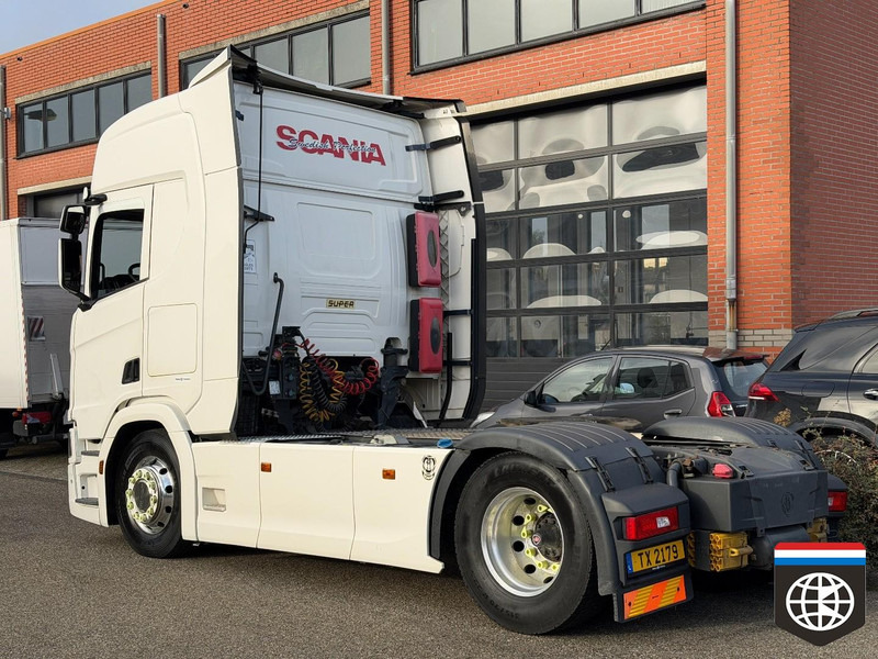 Scania R450 RETARDER - NIGHT A/C - STREAMLINE - GOOD TYRES - Trekker: afbeelding 4 Scania R450 RETARDER - NIGHT A/C - STREAMLINE - GOOD TYRES - Trekker: afbeelding 4