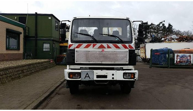 Mercedes-Benz 2524 L - Chassis vrachtwagen: afbeelding 2 Mercedes-Benz 2524 L - Chassis vrachtwagen: afbeelding 2