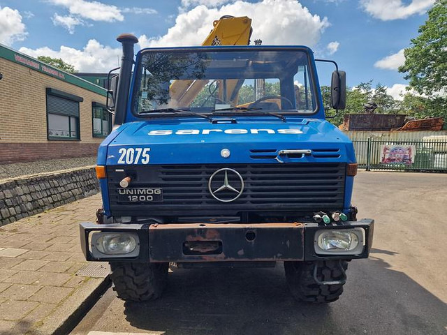 Mercedes-Benz U 1200 4X4 - Kraanwagen: afbeelding 3 Mercedes-Benz U 1200 4X4 - Kraanwagen: afbeelding 3