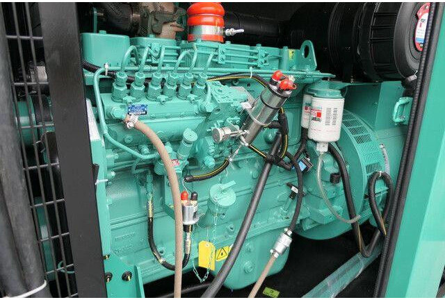 Cummins 125 kVA, Stromgenerator, Isoliert - Bouwmachine: afbeelding 4 Cummins 125 kVA, Stromgenerator, Isoliert - Bouwmachine: afbeelding 4