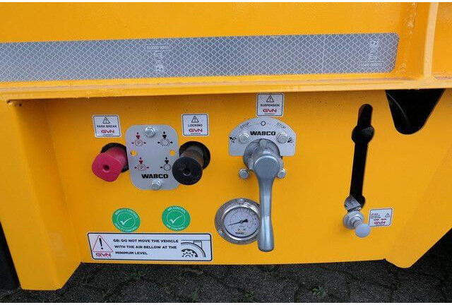 GVN 3GVN, Gelenkt, Hydr. Rampen, Luft-Lift - Dieplader oplegger: afbeelding 4 GVN 3GVN, Gelenkt, Hydr. Rampen, Luft-Lift - Dieplader oplegger: afbeelding 4