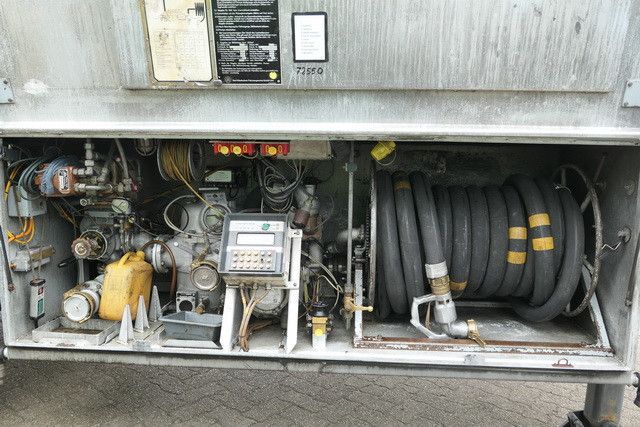 Tankoplegger Kässbohrer STH 34/10-24/Tank 34.000 ltr./Unterbefüll./Pumpe: afbeelding 7