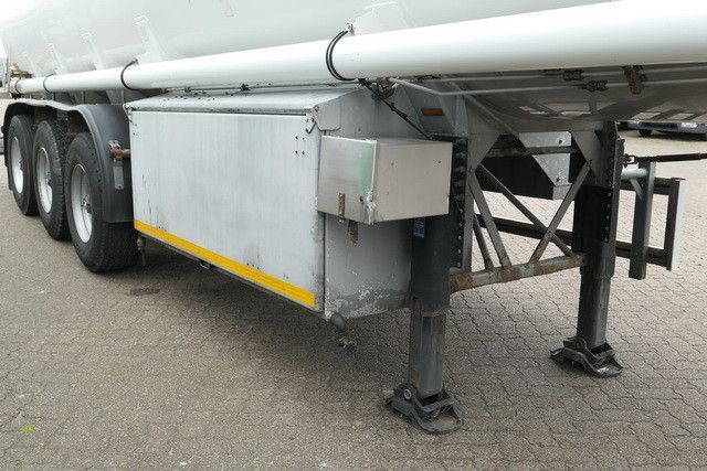 Tankoplegger Kässbohrer STH 34/10-24/Tank 34.000 ltr./Unterbefüll./Pumpe: afbeelding 13