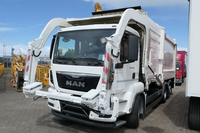MAN 26.320 TGS BL 6x2, Überkopflader/Frontlader, AC MAN 26.320 TGS BL 6x2, Überkopflader/Frontlader, AC - Vuilniswagen: afbeelding 4 MAN 26.320 TGS BL 6x2, Überkopflader/Frontlader, AC MAN 26.320 TGS BL 6x2, Überkopflader/Frontlader, AC - Vuilniswagen: afbeelding 4