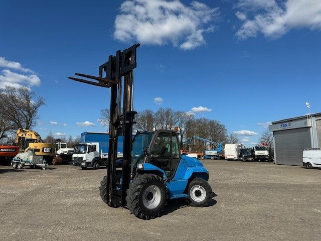 Manitou M50-4 4x4, Geländestapler, 5to., 3.7mtr. Hubhöhe - Ruw terrein heftruck: afbeelding 4 Manitou M50-4 4x4, Geländestapler, 5to., 3.7mtr. Hubhöhe - Ruw terrein heftruck: afbeelding 4