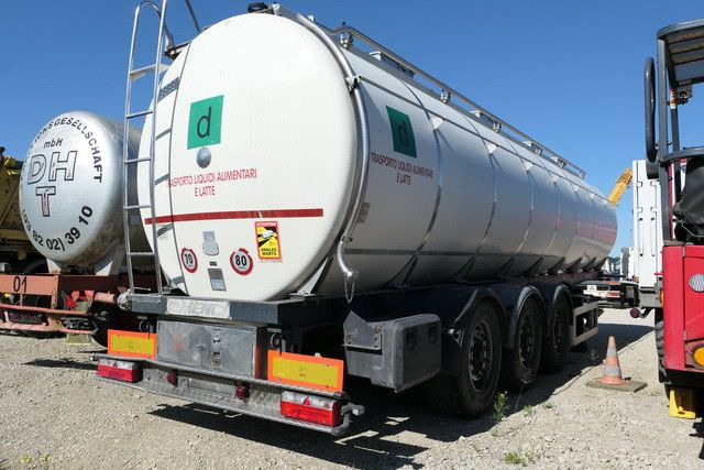Menci SA 105/Lebensmittel/32.000 ltr./Iso/Spülleitung - Tankoplegger: afbeelding 2 Menci SA 105/Lebensmittel/32.000 ltr./Iso/Spülleitung - Tankoplegger: afbeelding 2
