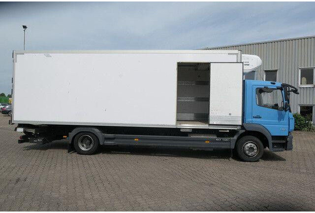 Mercedes-Benz 1323 L Atego, Thermo King T-800R, LBW, Trennwand - Koelwagen vrachtwagen: afbeelding 3 Mercedes-Benz 1323 L Atego, Thermo King T-800R, LBW, Trennwand - Koelwagen vrachtwagen: afbeelding 3