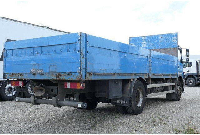 Mercedes-Benz 1833 L Axor 4x2, 7.200mm lang, AHK, Gerüst,Klima - Vrachtwagen met open laadbak: afbeelding 3 Mercedes-Benz 1833 L Axor 4x2, 7.200mm lang, AHK, Gerüst,Klima - Vrachtwagen met open laadbak: afbeelding 3