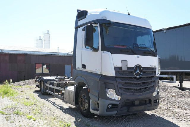Mercedes-Benz 1842 L Actros/LBW/Retarder/BDF - Containertransporter/ Wissellaadbak vrachtwagen: afbeelding 3 Mercedes-Benz 1842 L Actros/LBW/Retarder/BDF - Containertransporter/ Wissellaadbak vrachtwagen: afbeelding 3