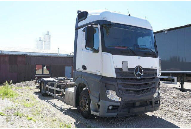 Mercedes-Benz 1842 L Actros/LBW/Retarder/BDF - Chassis vrachtwagen: afbeelding 3 Mercedes-Benz 1842 L Actros/LBW/Retarder/BDF - Chassis vrachtwagen: afbeelding 3