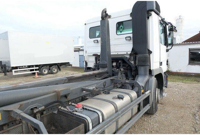 Mercedes-Benz 2641 Actros 6x4, Meiller RK20.65, 3 Pedale,Blatt - Haakarmsysteem vrachtwagen: afbeelding 3 Mercedes-Benz 2641 Actros 6x4, Meiller RK20.65, 3 Pedale,Blatt - Haakarmsysteem vrachtwagen: afbeelding 3