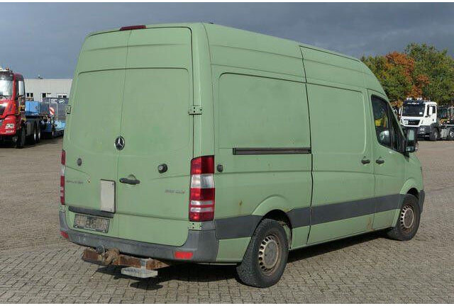 Mercedes-Benz 316 CDI Sprinter 4x2, Klima, Bott-Regale, AHK - Gesloten bestelwagen: afbeelding 5 Mercedes-Benz 316 CDI Sprinter 4x2, Klima, Bott-Regale, AHK - Gesloten bestelwagen: afbeelding 5