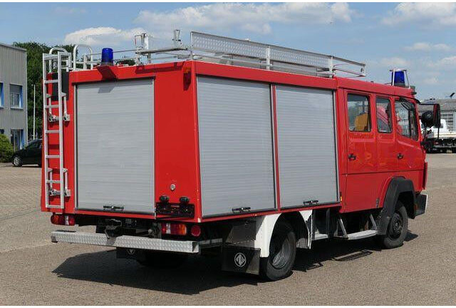Mercedes-Benz 814 F/Feuerwehr/Pumpe/9 Sitze - Brandweerwagen: afbeelding 4 Mercedes-Benz 814 F/Feuerwehr/Pumpe/9 Sitze - Brandweerwagen: afbeelding 4