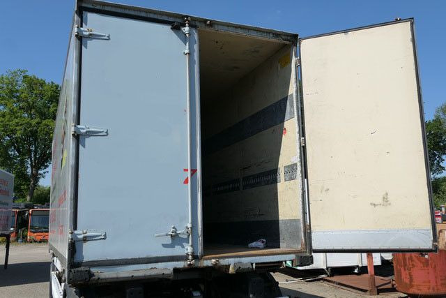 Schmitz Cargobull WKO, Wechselkoffer, Isoliert, Türen, BDF - Gesloten aanhangwagen: afbeelding 5 Schmitz Cargobull WKO, Wechselkoffer, Isoliert, Türen, BDF - Gesloten aanhangwagen: afbeelding 5