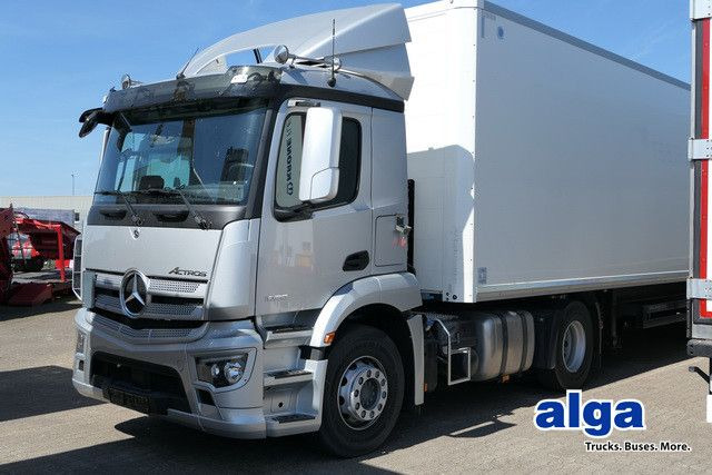 Mercedes-Benz 1836 LS Actros 4x2, ADR, Navi, Klima, 2.000km - Trekker: afbeelding 1 Mercedes-Benz 1836 LS Actros 4x2, ADR, Navi, Klima, 2.000km - Trekker: afbeelding 1