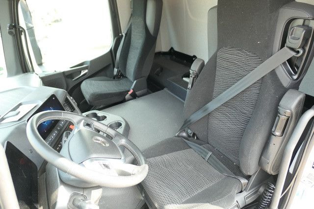Trekker Mercedes-Benz 1836 LS Actros 4x2, ADR, Navi, Klima, 2.000km: afbeelding 12