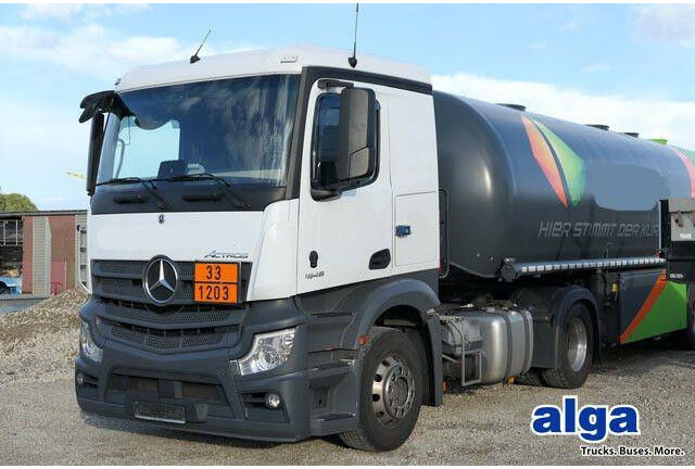 Mercedes-Benz 1846 Actros 4x2, Hydr., ADR, Leicht, Klima, Navi - Trekker: afbeelding 1 Mercedes-Benz 1846 Actros 4x2, Hydr., ADR, Leicht, Klima, Navi - Trekker: afbeelding 1