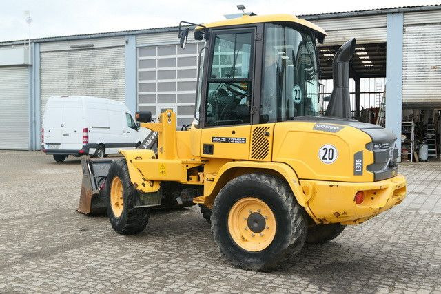 Wiellader Volvo L30G, 4+1 Schaufel, Palettengabel, Hydr. S.W.S.: afbeelding 9