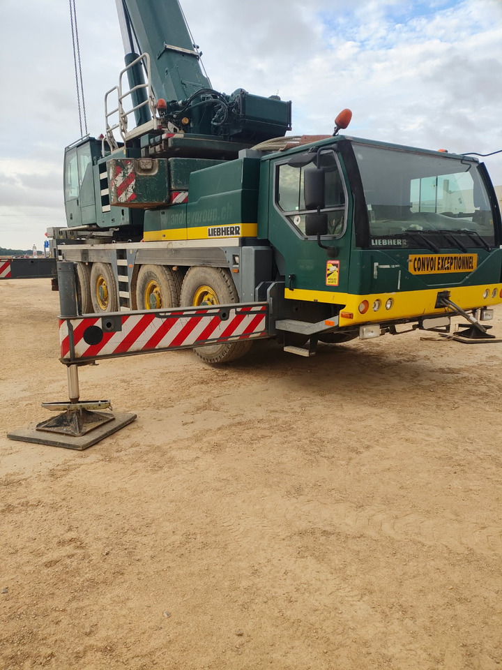 LIEBHERR LTM 1055 3.2 - Bouwmachine: afbeelding 1 LIEBHERR LTM 1055 3.2 - Bouwmachine: afbeelding 1