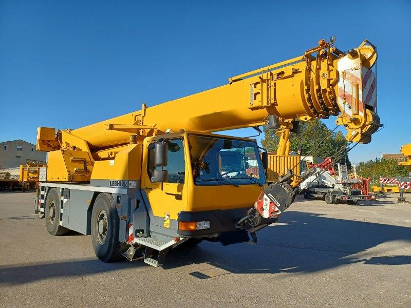 LIEBHERR LTM 1040 2.1 - Mobiele kraan: afbeelding 1 LIEBHERR LTM 1040 2.1 - Mobiele kraan: afbeelding 1