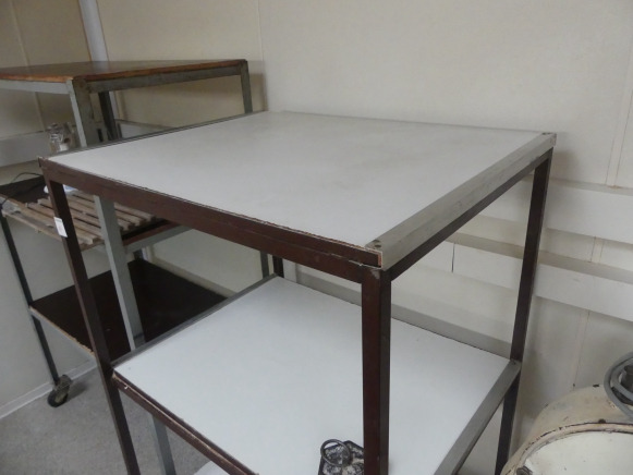 2 Chariots à roulettes 3 niveaux - Bakkerijmachine: afbeelding 3 2 Chariots à roulettes 3 niveaux - Bakkerijmachine: afbeelding 3