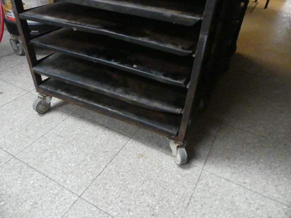 3 Chariots de four avec platine 60x40 cm - Bakkerijmachine: afbeelding 5 3 Chariots de four avec platine 60x40 cm - Bakkerijmachine: afbeelding 5