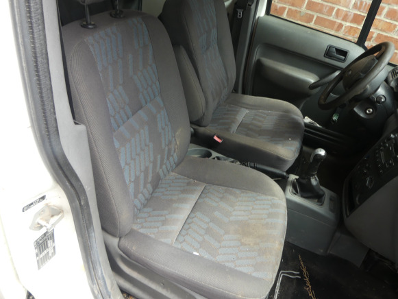 Andere machine REF:Immatriculé sous : TRF-385 - Voiture Ford Tourneo Connect: afbeelding 12