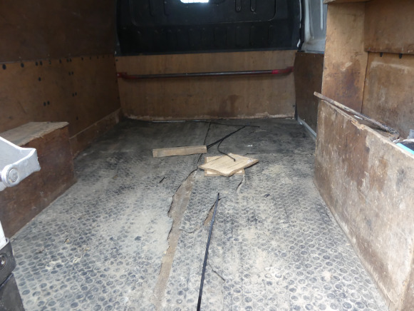 Andere machine REF:immatriculée sous : 1-BRU-301 - Camionnette Ford Transit: afbeelding 7