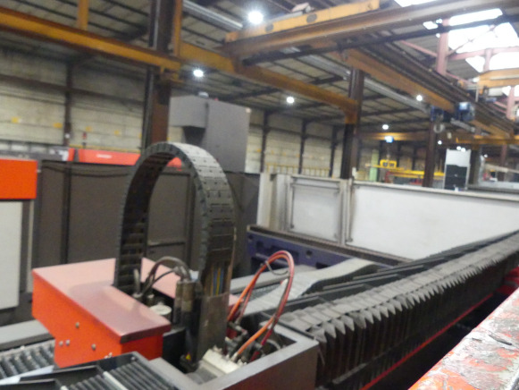 Machine de découpe laser CO² avec refroidisseur et aspiration de fumée Bystronic Bylaser 4400 - Metaalbewerkingsmachine: afbeelding 5 Machine de découpe laser CO² avec refroidisseur et aspiration de fumée Bystronic Bylaser 4400 - Metaalbewerkingsmachine: afbeelding 5